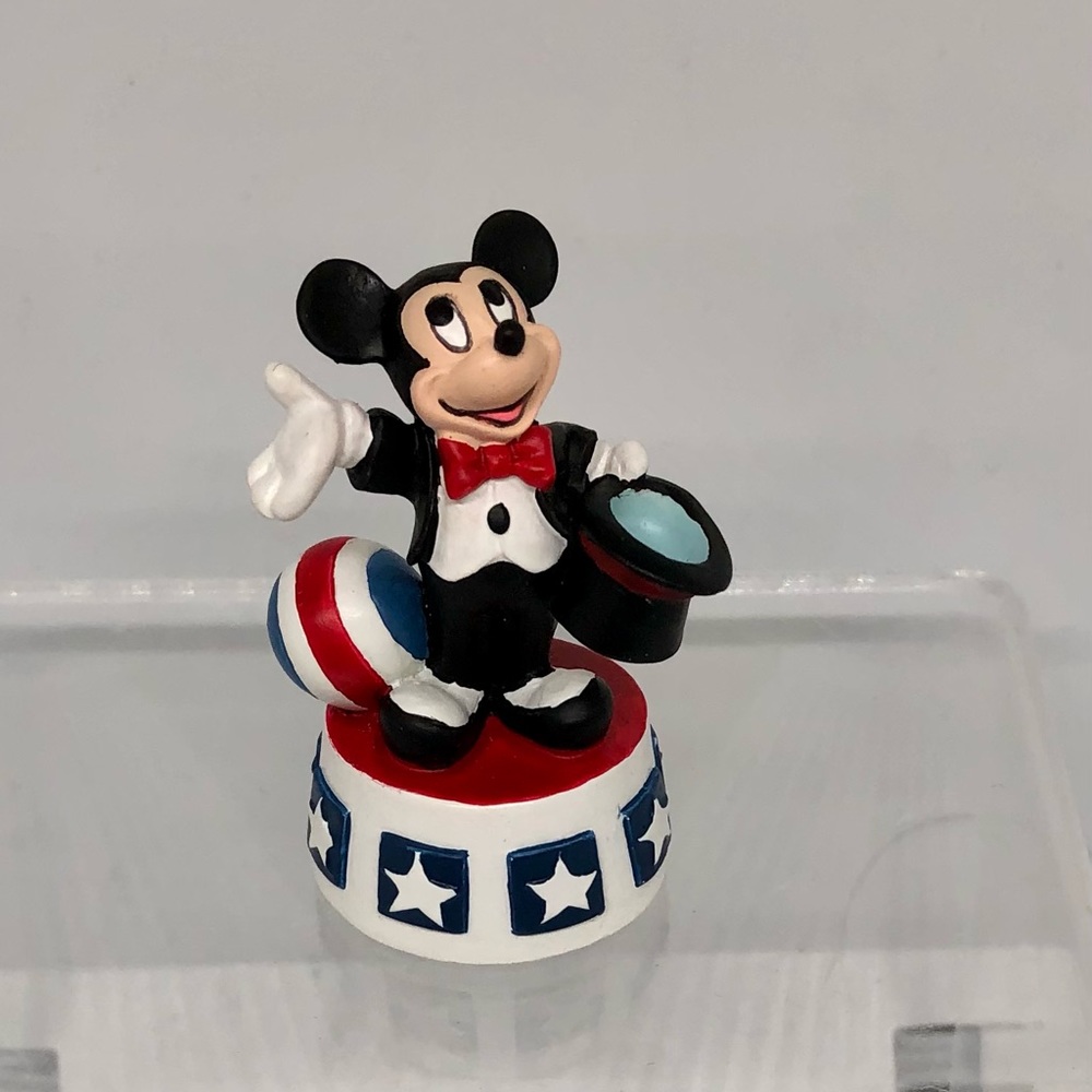 Disney Thimble Lenox Mickey Mouse